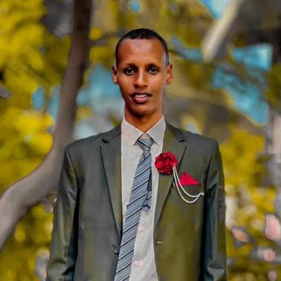 I was born in middle jubba of Somalia, specially in district jilib.
My education is first degree program and candidate second degree program.