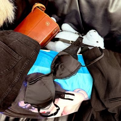 aTotBzcpFkfVcCh's profile picture. 黑龙江大庆八零后夫妻，喜欢在摸索中探索，喜露出，有过两次经验。妻颜值较高，希望和投缘素质真实的情侣夫妻结识，要求较高，我们颜值控，可以的话需验证。可q可v