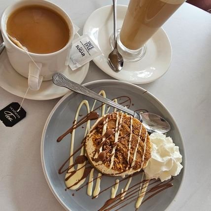 SNaaz786's profile picture. ☆ I'd never given much thought to how I would die. But dying in the place of someone I love, seems like a good way to go ☆ 35 ☆ Teacher ☆ Mummy to N ☆