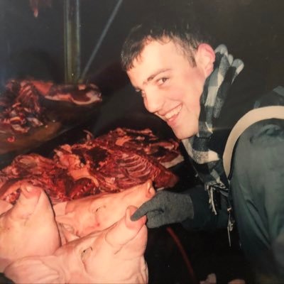 limbl00's profile picture. I like sports and love my family.