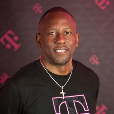 District Manager | T-Mobile | DFW North & Experience | PEAK22