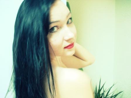 MalakichevaMS's profile picture. Если тебе роют яму, не мешай, закончат, сделаешь бассейн