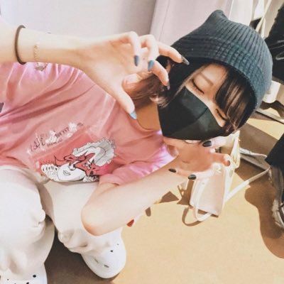 xud_u2's profile picture. 