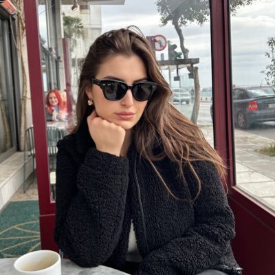 vleruu's profile picture. 