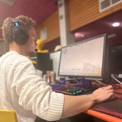 🇫🇷Petit streamer Félin 🇫🇷 📺https://t.co/g3hjCPbkaf