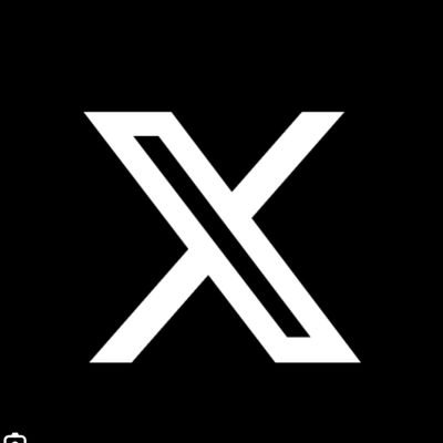 d_a_v_i_d_0208's profile picture. 100% follow back. Attracted to intelligent tweets.