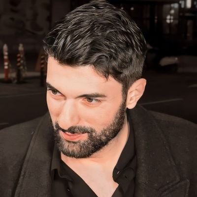 Engin Akyürek fan sayfasıdır