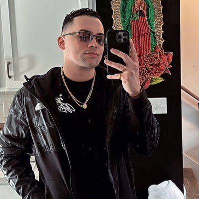 eav_22's profile picture. 🇵🇷🇬🇹 / SC: @edo_vega247 /