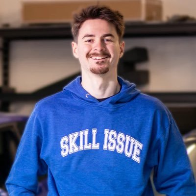 Race Car Driver, Comedian, 5 Star Chef, Stunt Driver, Helicopter Pilot. Also massive liar. https://t.co/v9Zc8aIHyl Business: sales@ar12gaming.com