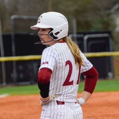 roberson_ella21's profile picture. Elon University Softball🦅❤️ | MIF/OF/U | #27
