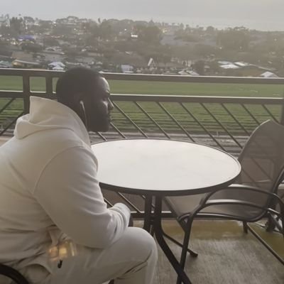 She let me in her world, and nothing was the same #JW https://t.co/6iUxxLntw1