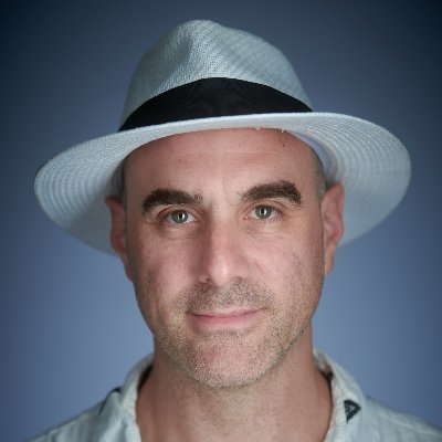 Musician & Entrepreneur 🚀
Building https://t.co/qWmsgKEprE 🎹
Rethinking how we Reward Music Creators through Web3 and AI
. עם ישראל חי 🇮🇱🫡