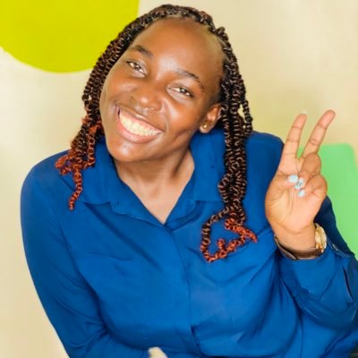 Give @Kinks_coils a follow and likes. Rotaractor @RctKyambogoUniv Overthinks for a living 🫠😂