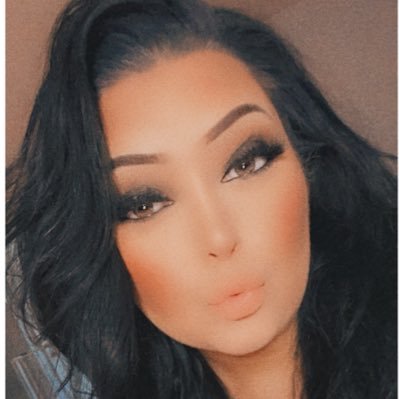 BreAlexus_'s profile picture. 28🍾 Dog Mom🐾 Gamer 🎮 catch me on twitch 💋