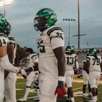 South County 2025 l 3.5 GPA | Football, OT ,C , DT | 6’4 250| Bench:300 Squat:525 Clean:275 Deadlift: 525 | NCAA ID: 2412477051|