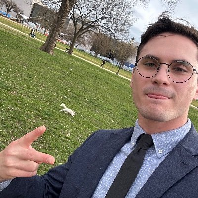 Pictures of birds | Currently at Pitt Law & CMU Heinz | Pitt Law Dems President | Policy for @ProHousingPgh | #T1D #Insulin4All | #ExpandTheT #LetsGoBucs