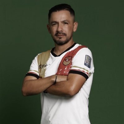 Valluno - Entrenador/DT/formador de fútbol BGT    Donde vaya, al futbolista siempre el BALÓN. 🇨🇴🇪🇸🇨🇳