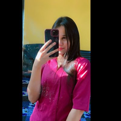 She doesn’t beg, force or chase. She Prays, works and has faith.🌸 #CA
