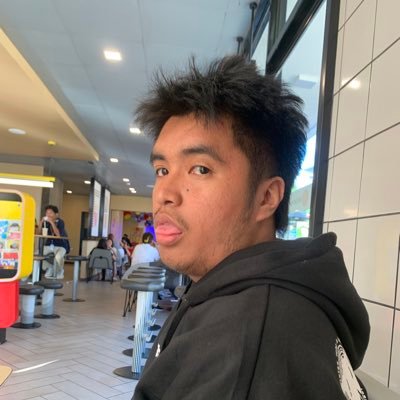 jingggtmf's profile picture. eeiu