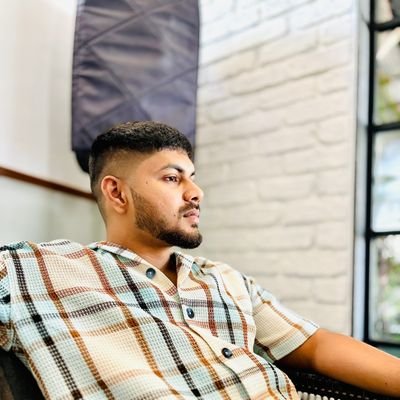 AkgotsomeDOPE's profile picture. Instagram :- akayy__11