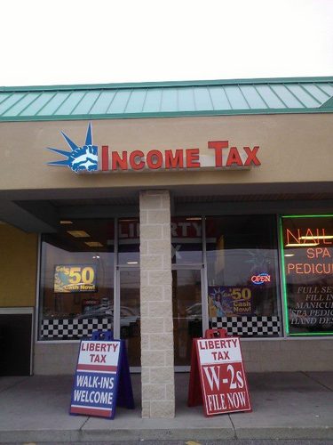 Local Liberty Tax office serving the taxpayers in the East Market Street area of York, PA. We offer an easy-going environment and quality service!