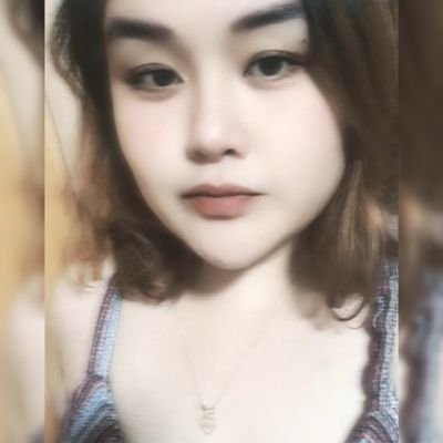 cruuvv's profile picture. I have no energy for hate. I either love you, wish you well or hope you heal. 🍃