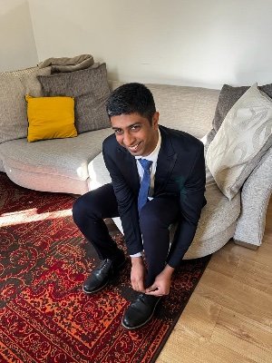 Tennis. thinker. Transplant anaesthesiologist. foodie. father, husband and son. dream and dare.