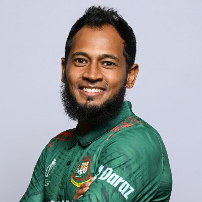 Welcome to fan based account of Mushfiqur Rahim.  Made and managed by a crazy fan of him! 

Mushfiqur Rahim follow & text me on 2 Jun, 2020. ♥️