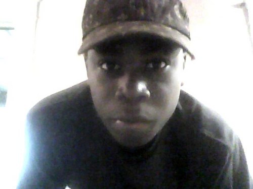 A yung ambition Hustler
From the streets of Atlanta(zone1).
With untouchable swagg
An a unstopable mine set
