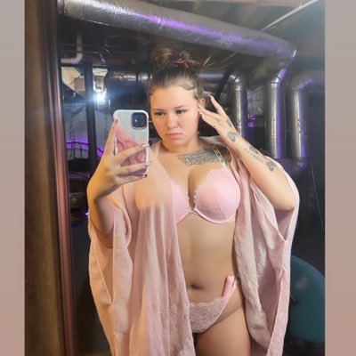 lollexxyy's profile picture. free OF 🥰 ms. no gag reflex | 22