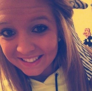 DanceeForU's profile picture. Hannah • 17 • Tenesse :) • single • follow and mention for a follow back !!:) #TeamTenessee #teamcheet #teamBlackOpps! :)