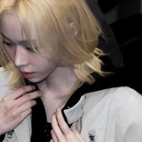 gr (@deepd0wn1) 's Twitter Profile