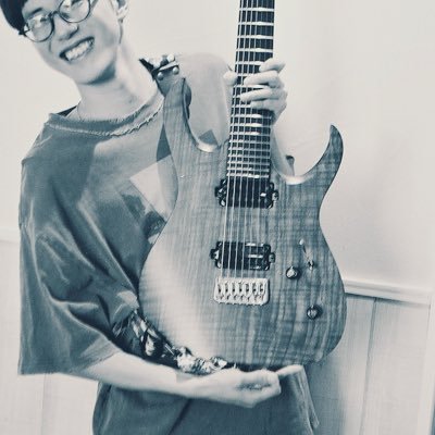 kararirey's profile picture. エキゾチックショートヘアーってバンドでギターやってます ギターチャンネル始めました ハルウララ好きです