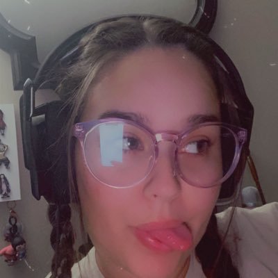 28 year old twitch streamer just trying to share her love for gaming! follow me for all the fun content!