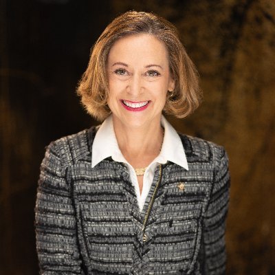 working with military families!
author, lawyer, spouse, mom, @Princeton alum
retweet/like ≠ endorsement