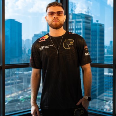 4x WORLD CHAMPION 🏆🏆🏆🏆 Professional @rainbow6game for @FURIA 📩 contatoherdsz@gmail.com