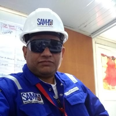 Laborando en (SAMH) adscrito al MINPET, en la Refineria El Palito (PDVSA) desde 15/02/2018 aun como Contratado, esperando pasar a Fijo algun dia. 1000% Chavista