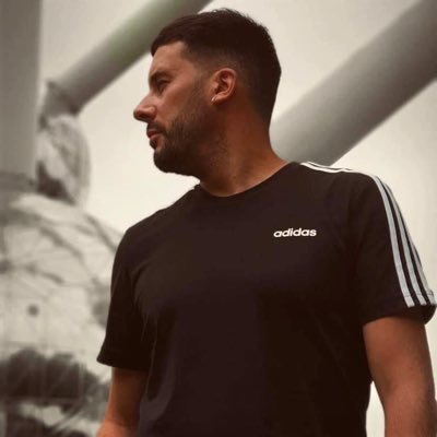 🎼Post-compositor. ⚙️Doctor: biografia, identitat i cultura. Recupere a JMGomis 👩🏼🏫Docència al cos de catedràtics de música i arts. ☄️Insurgència sonora.