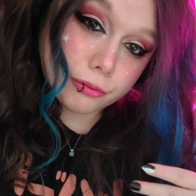 🎀Bipolar/Anxiety Mental Health Streamer
🔴 https://t.co/W0zRo8tbZC
🦴RT(R)
✨️Inquiries: https://t.co/yx6Z6rR0qq