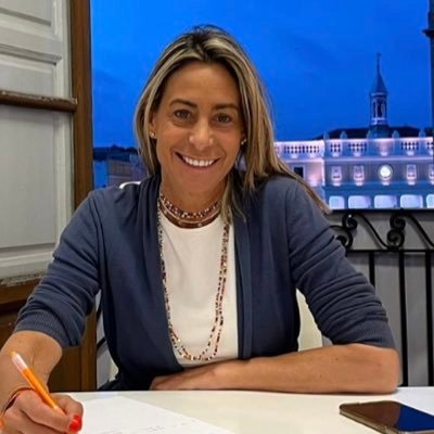 Vicesecretaria Regional de #Comunicación Y Programas #CIUDADANOS Extremadura (Periodista.). Comisión Nacional #Transparencia. #Coaching ejecutivo #socialmedia