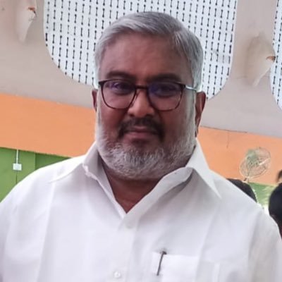 First time entrepreneur. In Shipping & Logistics business. Interested in reading and little bit of writing as well in Tamil and English.