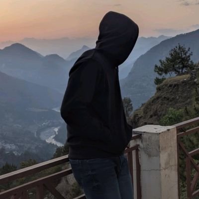 My funny takes👻, My dark angles🧐, Some clear thoughts😎, Some tangles🤓
Consume Cricket 🏏 and Webseries 🎥 for Energy 💪
Amateur Investors 📈
Nation First 🙏
