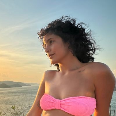 idaramaia's profile picture. confessions of a dangerous mind