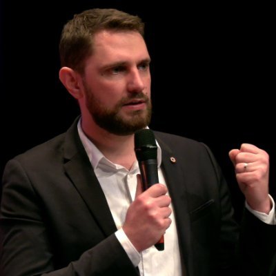 BVergnaud's profile picture. 2ème adjoint en charge du renouvellement urbain @VilleFontenay / Vice-président @Protec85 / Secrétaire Général Adjoint @ProtecCivilefr