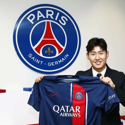 Bienvenue sur le COMPTE N⁰ 1️⃣ relayant l'actualité du Sud-coréen Kang-in Lee 🇰🇷🇫🇷 | Partenariat : DM 💸
#AllezParis ❤️💙