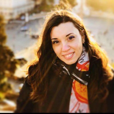 3 malattie croniche, di cui una rara, ma cerco di essere anche altro 📚Libri, sport, live tweet 👩🏻💻SMM @fgcult, ✍🏻scrivo su @infosenzafiltro e Fuorimargine