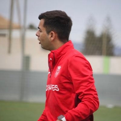 Murcia. Entrenador de fútbol ⚽️ UEFA B en FFRM ⚽️Estudiante de Administración y Dirección de Empresas 📊.