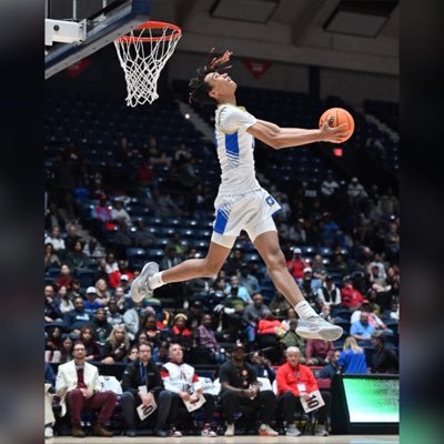 Bradwell Institute @BasketballBi | C/o 2026🎓 | 6’7 SF 🏀| G.P.A. 4.0| National Honor Society|AAU- @goldelitebball| @OspreyMBB-commit 🌴
