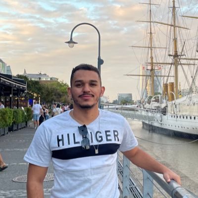 gabrinks_ThG's profile picture. 