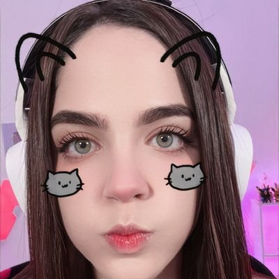 🌸Cuenta fan💗 Apoyando a Full a 🌸Staryuukiii🌸🐰Ya 2 años de Sub twitch 🐰 Soy Signo geminis♊ persona solitaria e introvertida🌸